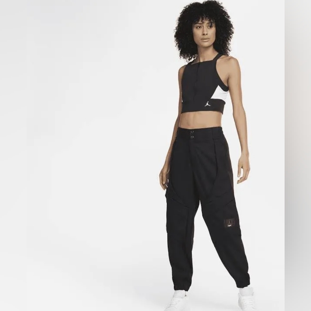 Jordan Essentials Women's Black Flight Utility Pants Small Jumpman Nike